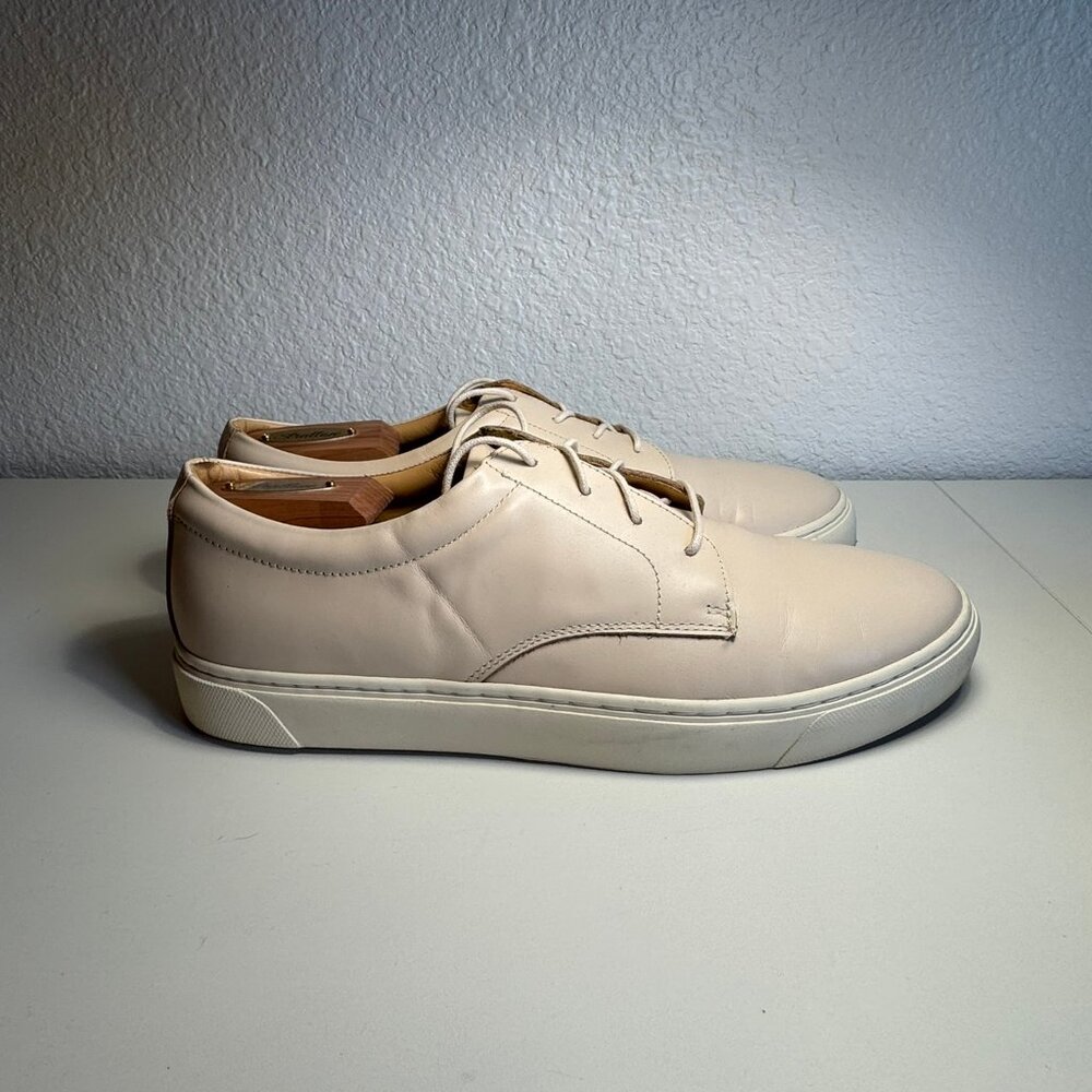 Nisolo Everyday Low Top Sneaker in Bone White, size 10